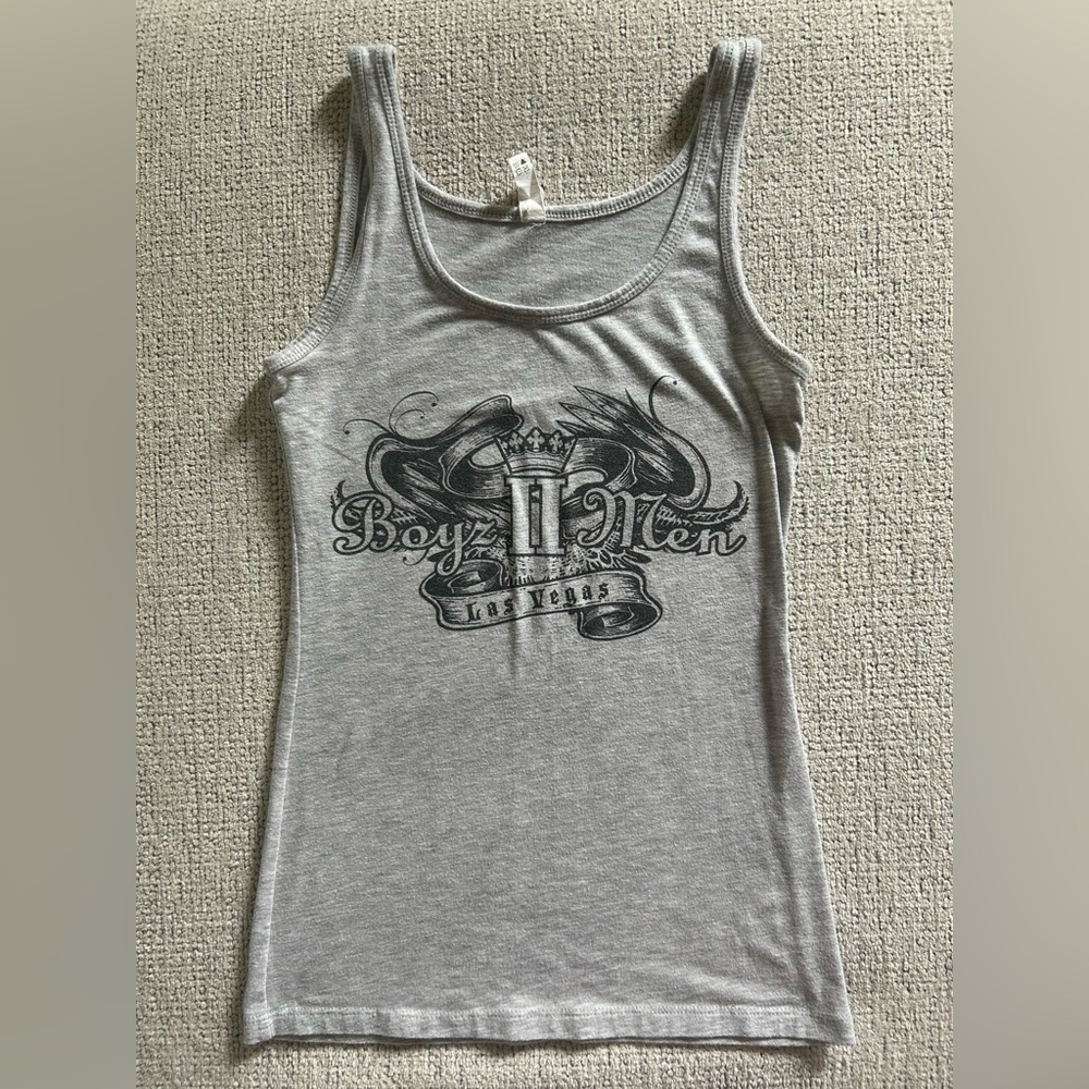Gray Boys II Men Vegas Tank Top Size Small🩶